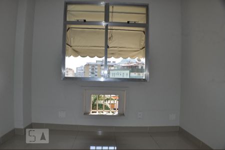 Apartamento à venda com 93m², 3 quartos e 2 vagasQuarto 2