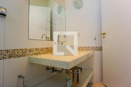 Casa de condomínio à venda com 1360m², 5 quartos e 5 vagasBanheiro Suíte 2