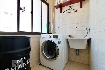 Apartamento à venda com 65m², 1 quarto e 1 vagaÁrea de Serviço