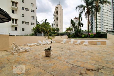 Apartamento à venda com 65m², 1 quarto e 1 vagaÁrea comum