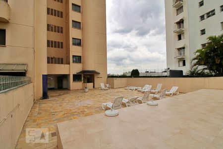 Apartamento à venda com 65m², 1 quarto e 1 vagaÁrea comum