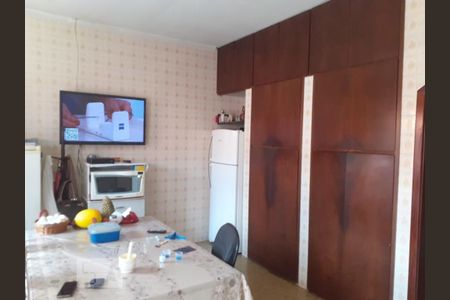 Casa à venda com 197m², 3 quartos e 5 vagascozinha