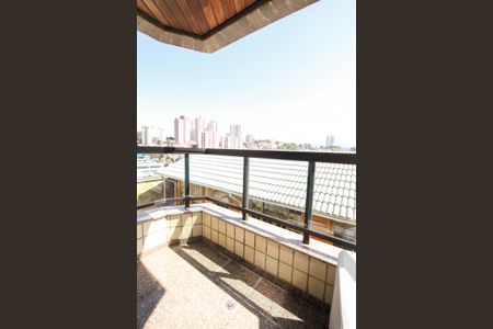 Apartamento à venda com 175m², 4 quartos e 4 vagasVaranda Quarto 3 - Suíte