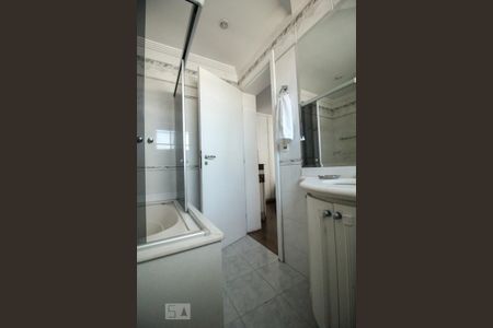 Apartamento à venda com 175m², 4 quartos e 4 vagasBanheiro Quarto 4 - Suíte