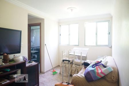 Sala de apartamento para alugar com 2 quartos, 52m² em Vila Silvia, São Paulo
