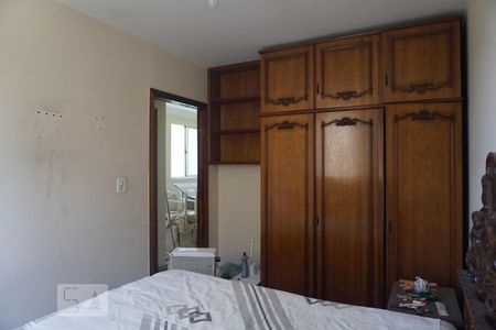 Quarto 1 de apartamento para alugar com 2 quartos, 52m² em Vila Silvia, São Paulo