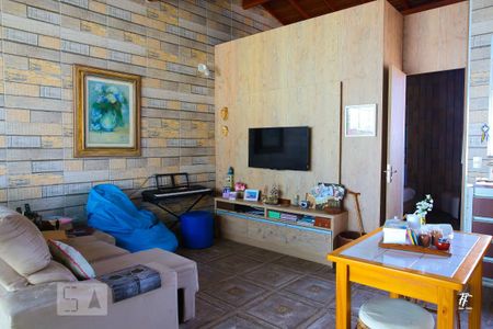 Apartamento à venda com 172m², 4 quartos e 2 vagas Apartamento à venda com 172m², 4 quartos e 2 vagasCobertura Sala