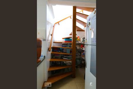 Apartamento à venda com 172m², 4 quartos e 2 vagas Apartamento à venda com 172m², 4 quartos e 2 vagasAcesso a cobertura