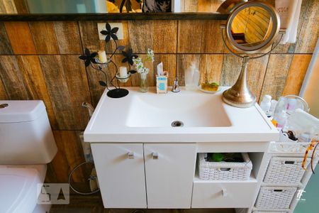 Apartamento à venda com 172m², 4 quartos e 2 vagas Apartamento à venda com 172m², 4 quartos e 2 vagasCobertura Banheiro