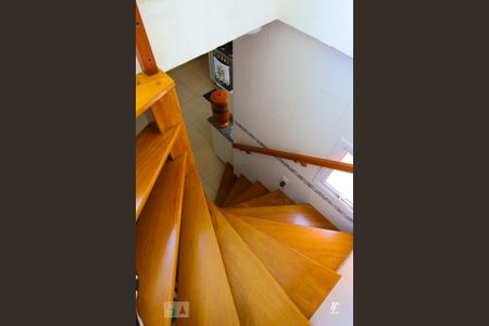 Apartamento à venda com 172m², 4 quartos e 2 vagas Apartamento à venda com 172m², 4 quartos e 2 vagasAcesso a cobertura