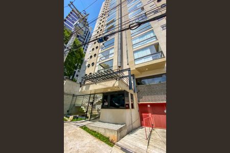 Apartamento à venda com 85m², 3 quartos e 2 vagas Apartamento à venda com 85m², 3 quartos e 2 vagasFachada e portaria