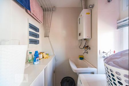 Apartamento à venda com 85m², 3 quartos e 2 vagas Apartamento à venda com 85m², 3 quartos e 2 vagasÁrea de Serviço