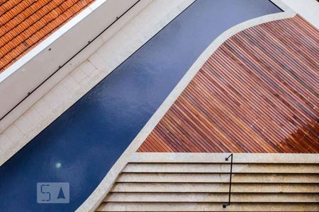 Apartamento à venda com 85m², 3 quartos e 2 vagas Apartamento à venda com 85m², 3 quartos e 2 vagasÁrea comum - Piscina