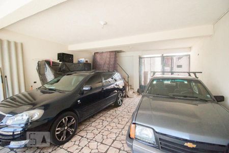 Casa à venda com 144m², 3 quartos e 2 vagas Casa à venda com 144m², 3 quartos e 2 vagasGaragem
