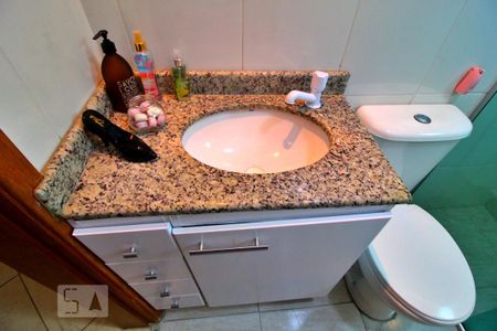 Apartamento à venda com 180m², 3 quartos e 2 vagasBanheiro