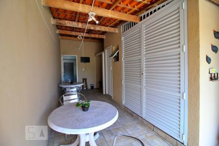 Apartamento à venda com 180m², 3 quartos e 2 vagasCobertura