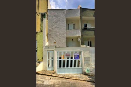 Apartamento à venda com 180m², 3 quartos e 2 vagasFachada