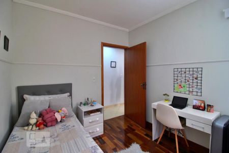 Apartamento à venda com 180m², 3 quartos e 2 vagasQuarto 2