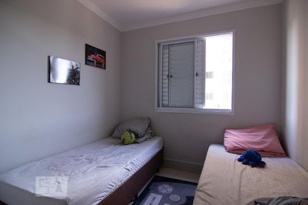 Quarto 2 de apartamento para alugar com 2 quartos, 47m² em Jardim Samambaia, Campinas