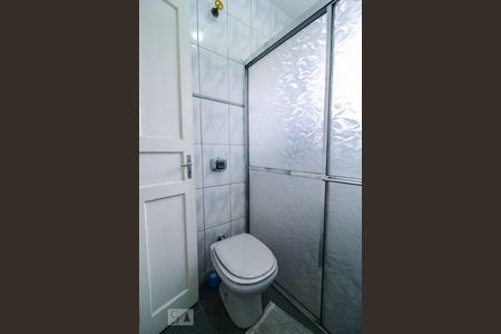 Casa à venda com 195m², 3 quartos e 5 vagas Casa à venda com 195m², 3 quartos e 5 vagasBanheiro 2