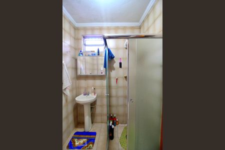 Casa à venda com 136m², 2 quartos e 2 vagasBanheiro