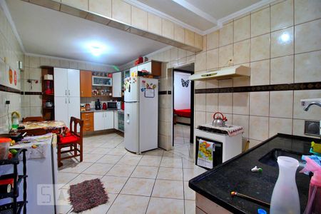 Casa à venda com 136m², 2 quartos e 2 vagasCozinha