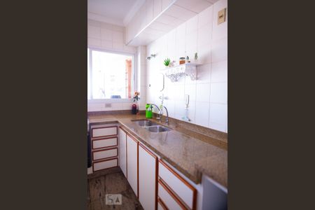 Apartamento à venda com 150m², 3 quartos e 2 vagas Apartamento à venda com 150m², 3 quartos e 2 vagasCozinha