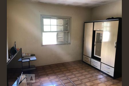 Casa à venda com 200m², 3 quartos e 1 vagaQuarto