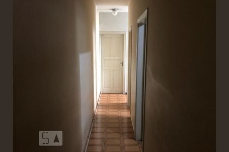 Casa à venda com 200m², 3 quartos e 1 vagaCorredor