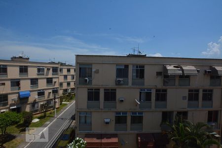 Vista do Quarto 1 de apartamento para alugar com 3 quartos, 80m² em Irajá, Rio de Janeiro