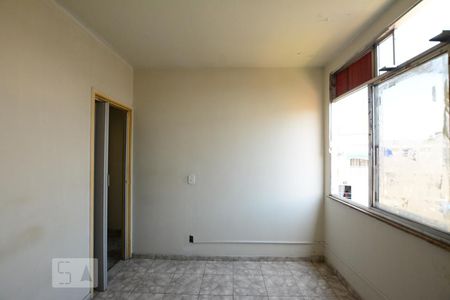 Quarto 1 de apartamento para alugar com 3 quartos, 80m² em Irajá, Rio de Janeiro