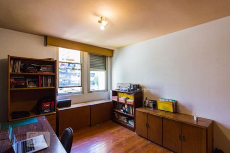 Apartamento à venda com 168m², 3 quartos e 2 vagasquarto