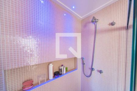 Apartamento à venda com 92m², 2 quartos e 3 vagas Apartamento à venda com 92m², 2 quartos e 3 vagasBanheiro do Quarto 2