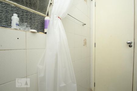 Apartamento à venda com 45m², 2 quartos e sem vagaBanheiro