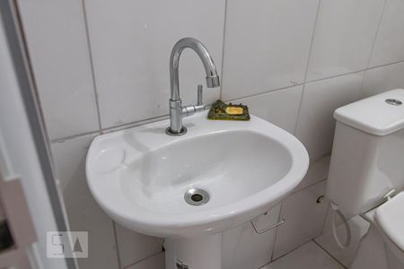 Detalhe do Banheiro de casa para alugar com 1 quarto, 56m² em Nova Aldeinha, Barueri
