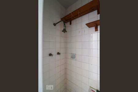 Apartamento à venda com 102m², 3 quartos e 1 vaga Apartamento à venda com 102m², 3 quartos e 1 vagaBanheiro de Serviço