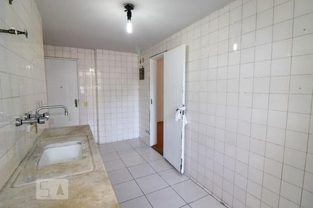 Apartamento à venda com 102m², 3 quartos e 1 vaga Apartamento à venda com 102m², 3 quartos e 1 vagaCozinha