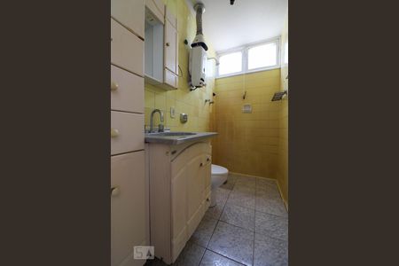 Apartamento à venda com 102m², 3 quartos e 1 vaga Apartamento à venda com 102m², 3 quartos e 1 vagaBanheiro Social 2