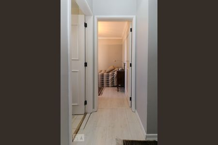 Apartamento à venda com 88m², 2 quartos e 2 vagasCorredor