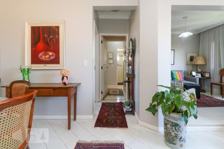 Entrada de apartamento para alugar com 2 quartos, 88m² em Vila Madalena, São Paulo