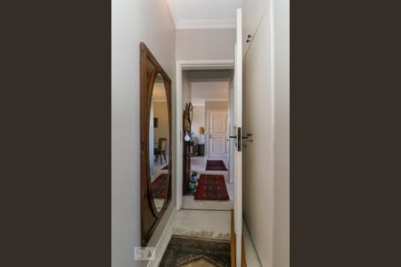 Apartamento à venda com 88m², 2 quartos e 2 vagasCorredor