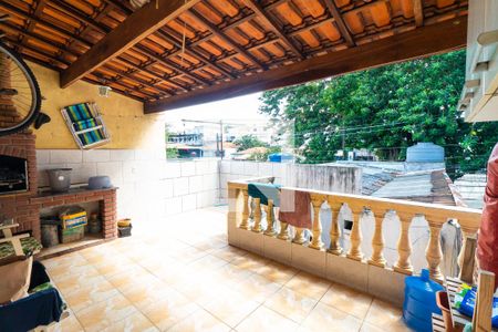 Casa à venda com 150m², 3 quartos e 2 vagasLavanderia