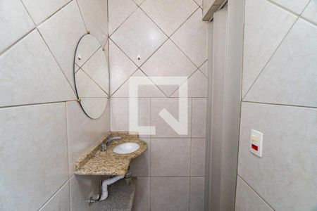 Casa à venda com 150m², 3 quartos e 2 vagasBanheiro da Suíte 2