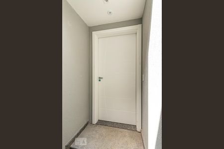 Casa de condomínio à venda com 93m², 3 quartos e 2 vagas Casa de condomínio à venda com 93m², 3 quartos e 2 vagasEntrada