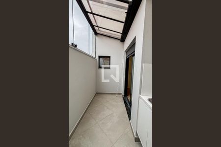 Apartamento à venda com 61m², 2 quartos e 1 vaga Apartamento à venda com 61m², 2 quartos e 1 vagaVaranda - Área de Serviço da Suíte