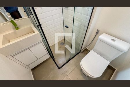 Apartamento à venda com 61m², 2 quartos e 1 vaga Apartamento à venda com 61m², 2 quartos e 1 vagaBanheiro