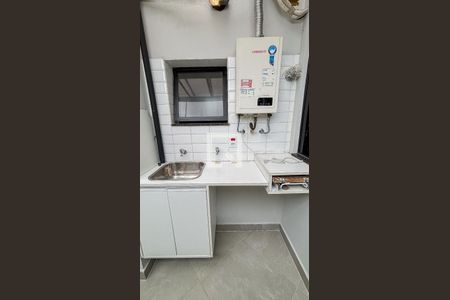 Apartamento à venda com 61m², 2 quartos e 1 vaga Apartamento à venda com 61m², 2 quartos e 1 vagaVaranda - Área de Serviço da Suíte