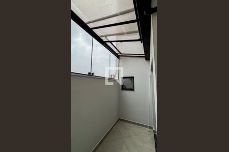 Apartamento à venda com 61m², 2 quartos e 1 vaga Apartamento à venda com 61m², 2 quartos e 1 vagaVaranda - Área de Serviço da Suíte