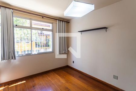 Sala 1 de apartamento à venda com 3 quartos, 115m² em Santo Antônio, Belo Horizonte