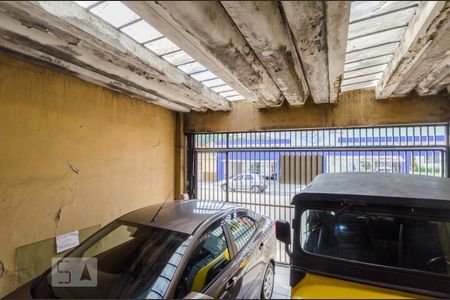 Casa à venda com 215m², 3 quartos e 2 vagas Casa à venda com 215m², 3 quartos e 2 vagasGaragem